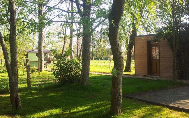 Tante Pim Apartment Neuilly-sur-Eure Exterior photo